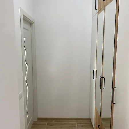 Apartament Lucian *